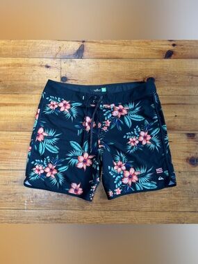 Quiksilver Surfsilk Black Men's Board Shorts with Drawstring